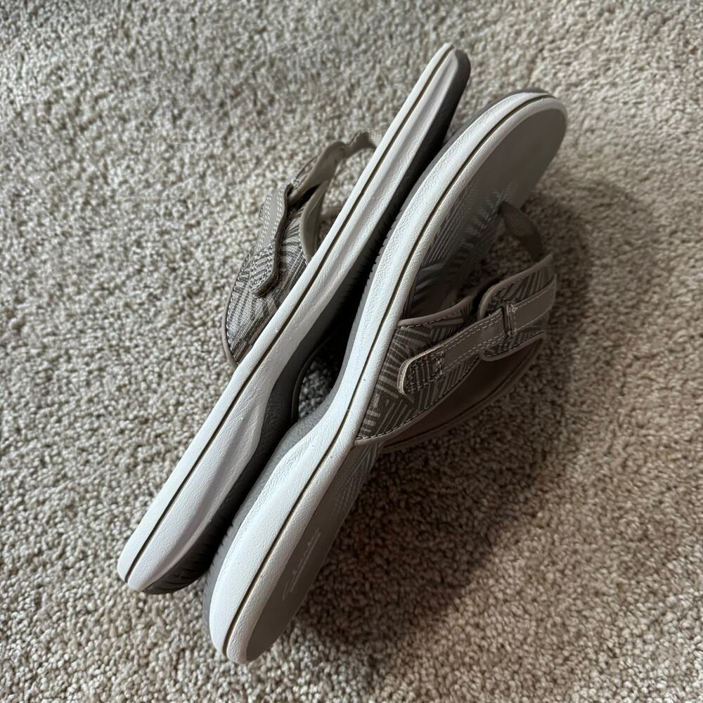 Clarks Breeze Sea Slip On Flip Flops Thong Sandals Women's Size 10 Light Brown - Picture 7 of 8